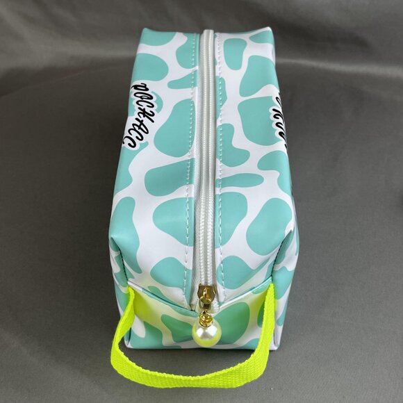 Pochacco Portable Handheld Organizer Cosmetic Bag - Picture 4 of 6